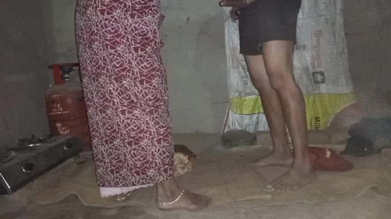 KMM: Marathi bhabhi lund chusai femme marathie lund chusai femme