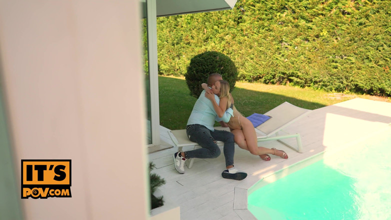 Its POV: Kaisa Nord, salope suceuse de sperme dans un trio secret -...