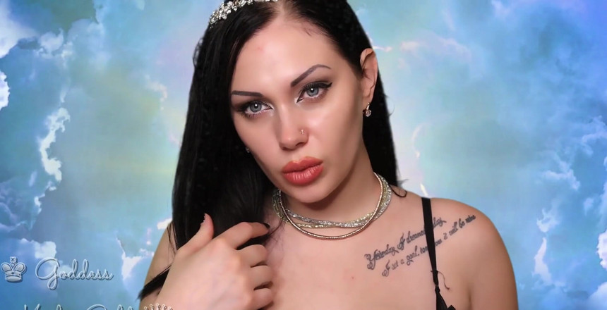Goddess Misha Goldy: あなたはあなたの現金で私を感動させることができます。これが私があなたに望むことができる唯一のことです!あなたと話すことに興味はありません!