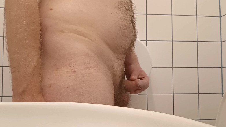 Ed Eden: Toilet Umum 5