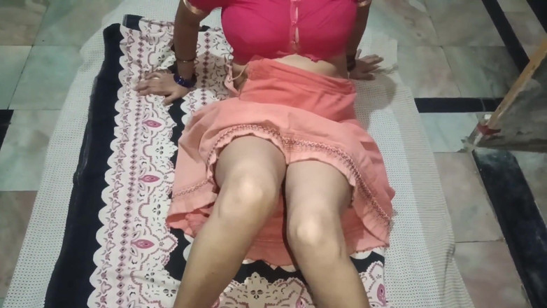 Sexynageena: 딥쓰롯을 삼키는 보짓물 가득한 인도 와이프