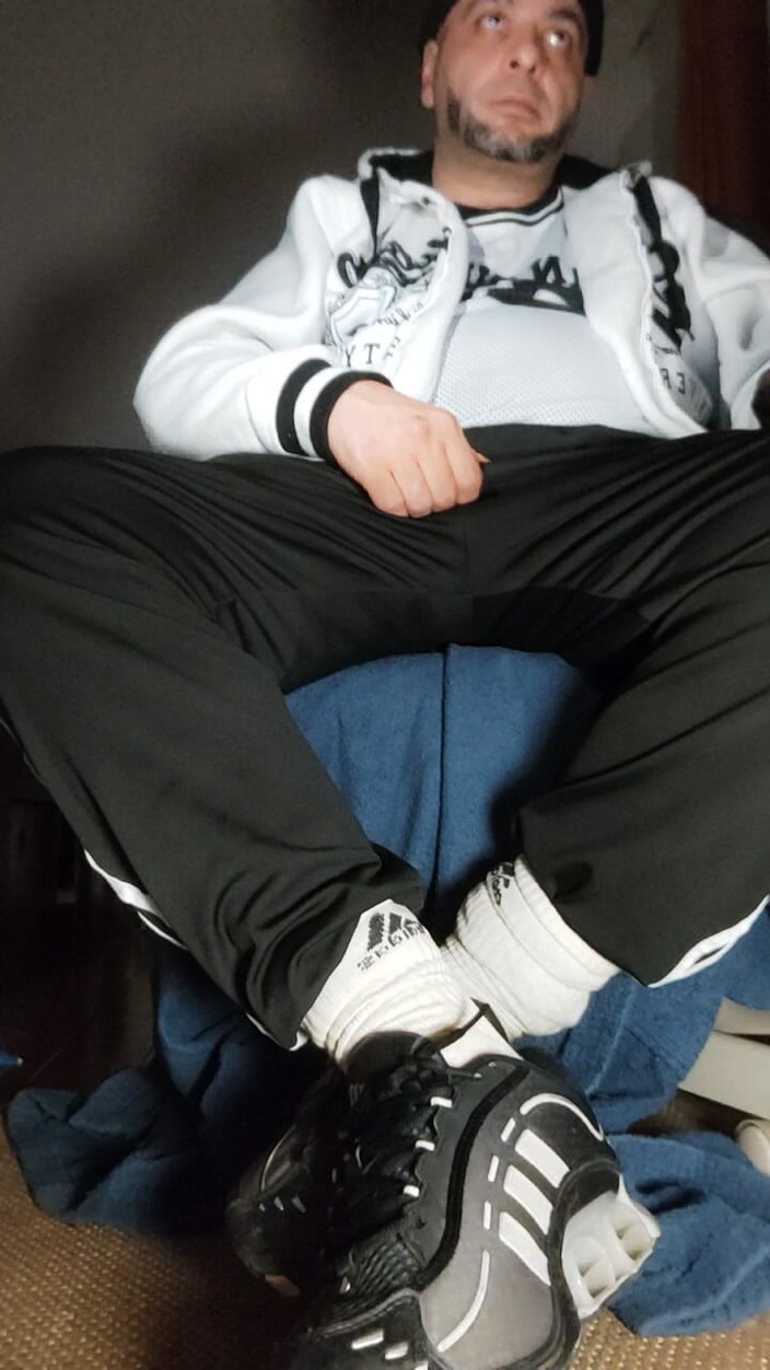 SmokedAlloy2: Dj-bro z Dregsau sika sobie w spodnie.