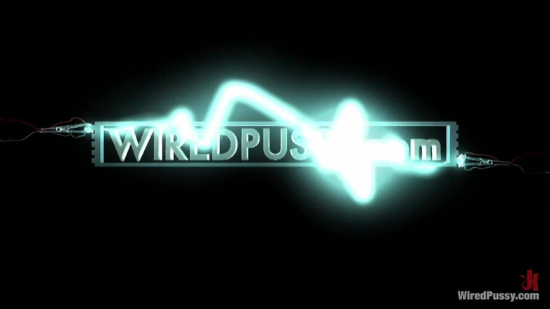 Wired Pussy by Kink: Capri Anderson - awek baru jenama