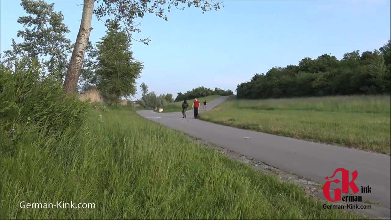 German Kink: Trio en plein air