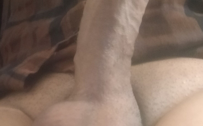 HemoShovel: Cute Handsome Boy Makes a Video of Himself Masturbating with...
