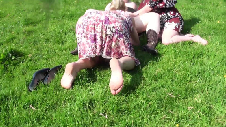 Dirty Doctors Clips - Mature British Lesbians: Boer Selena's Toll