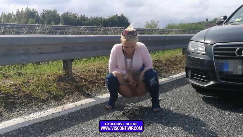 Rossella Visconti: Pissende compilatie vol 3
