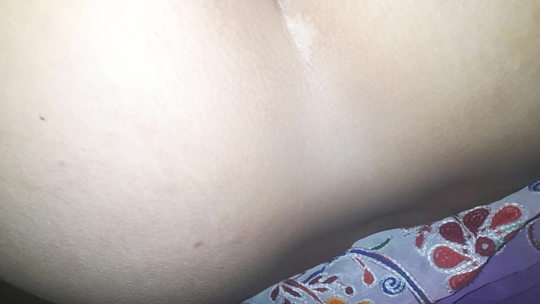 Kundan: Desi Bhabhi Ki Gand Mari – Video Tonton Chudai Mast