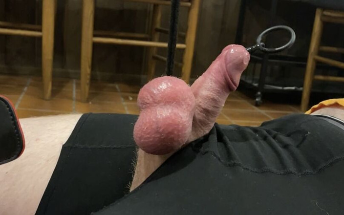 Vantastisch69: Ballbusting, pelernya ditarik ke atas