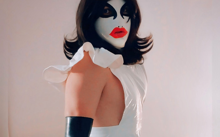 Gabi92: Soubrette tapette en latex