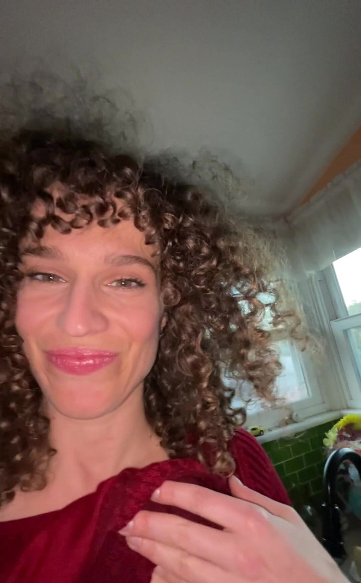VibeWithMommy: We houden ervan om rond te spelen!