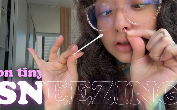 Pedazodchicle: dev kadın seni burnuna sokuyor ve hapşırdırıyor