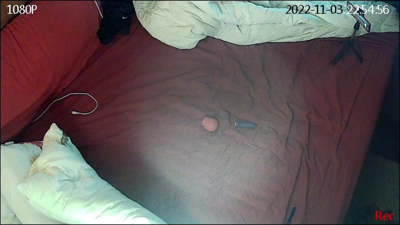 KittieNoOne: Atrapado masturbándose y haciendo un video