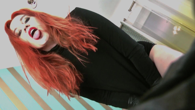 Goddess Celine: Amcık sikişi yok