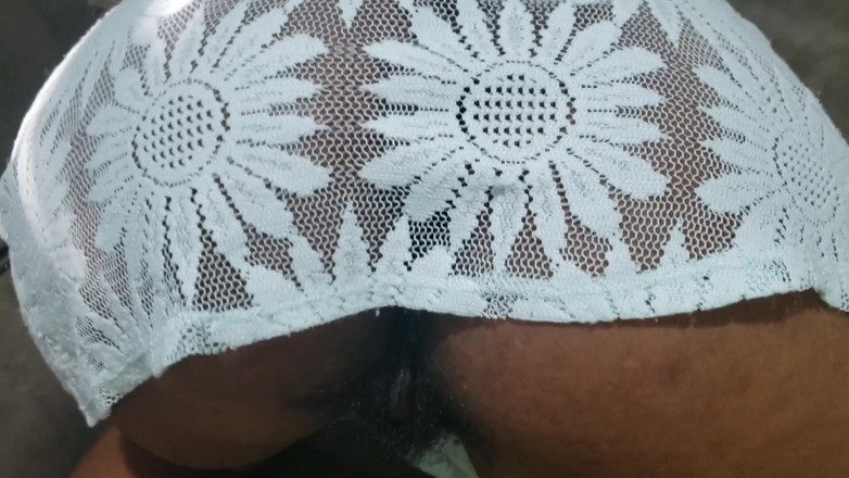 Lovemina: Cewek semok dengan pantat bahenol ini kepergok sama pacarnya - momen...