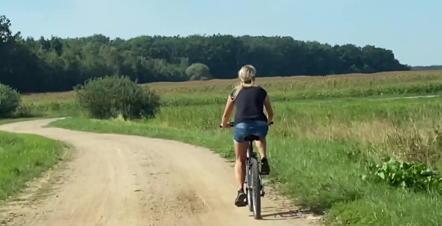 Katerina Hartlova: Ja na rowerze