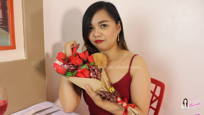 AsianSharinami: Saint-Valentin avec Sharinami (elle me surprend)