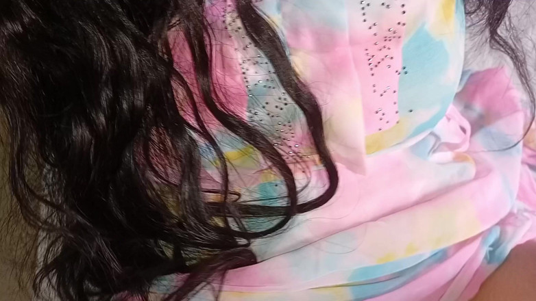 MrsShivani: Kız arkadaşım çok seksiydi