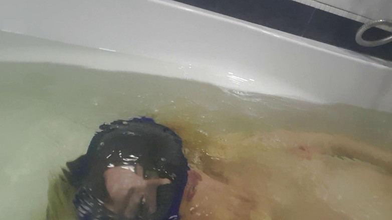 LarisaCum: 스노클링 마스크를 쓴 침과 호흡