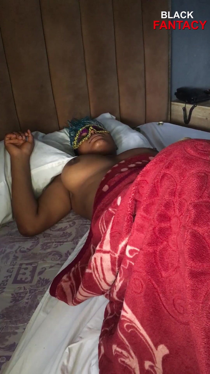 Black Fantacy: Are o pizdă frumoasă