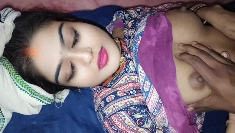 Ramashish: Ấn Độ khoe vú