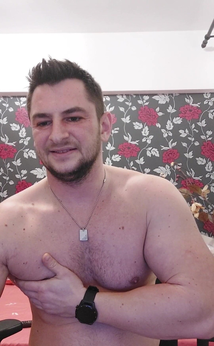 Michael Ragnar: Fantasi seks dan masturbasi