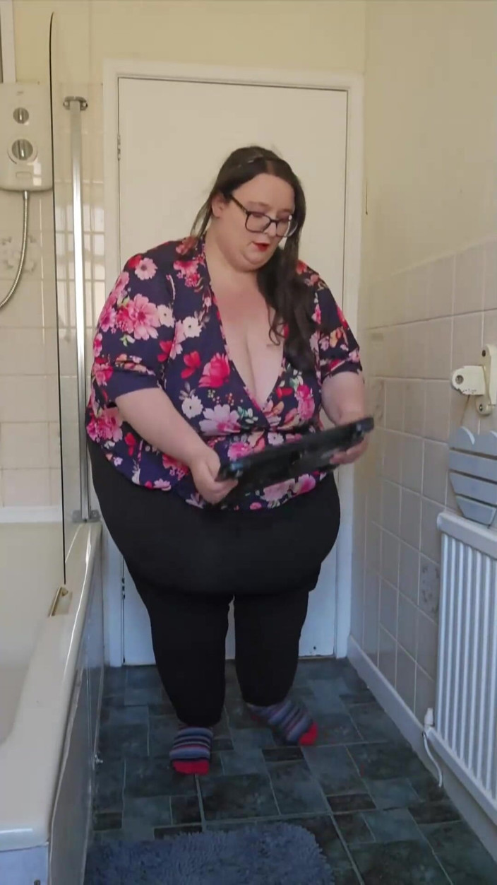 SSBBWLadyBrads: SSBBW August: Ergebniswiegen