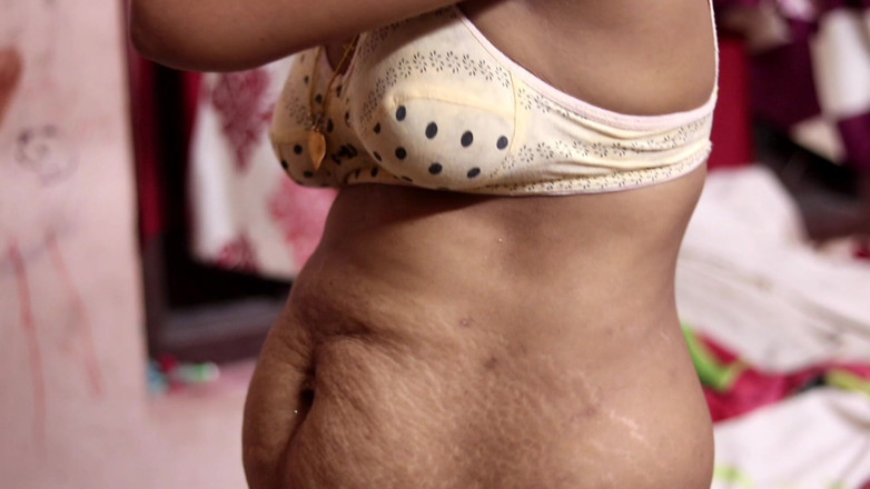Bijukumar: Chica de pueblo tamil muestra sus tetas delante de su...