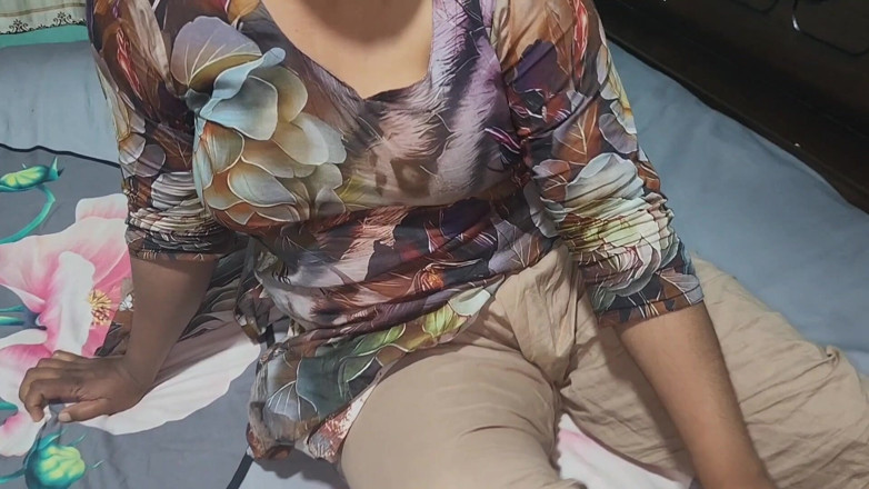 Akhi moni: Madrastra hermanastro sexo video parte 01
