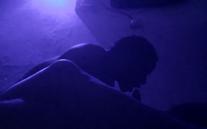 Busty Banuu: Berdiri malam dengan teman wanita tua saya Vergin Neha – Video...