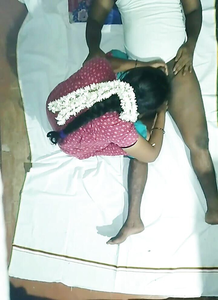 Priyanka314: Tamil aunty sesso liscio con un ragazzo del villaggio