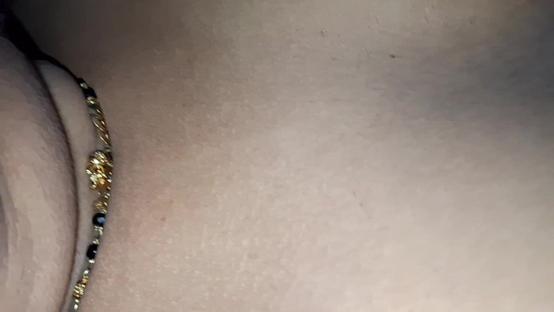 horneySonu: Sonu, pipe et éjaculation dans les seins