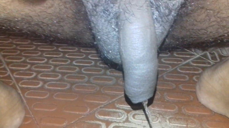 Mayanmandev: MayaMandev pissende video