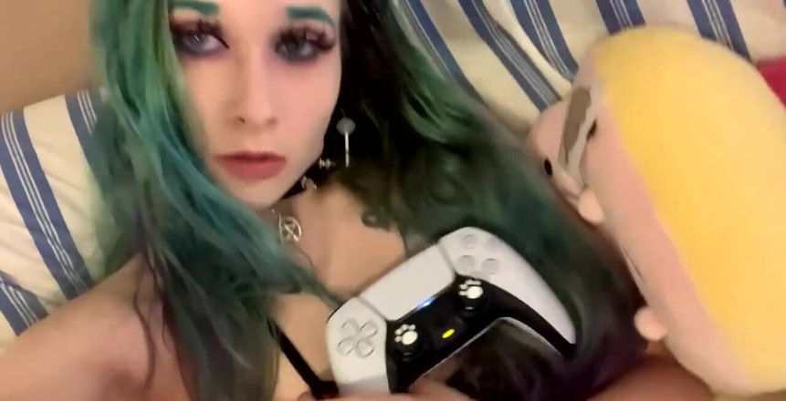 EmoDream1998: I Came Hard, but I Still Want More 3