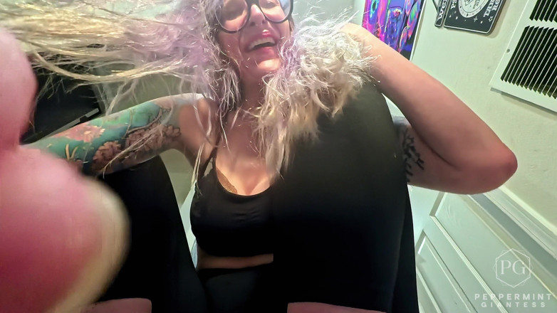 Peppermint Giantess: 6'7 Stepmommy Owns Her Pathetic Short Loser - Giantess POV Humiliation...