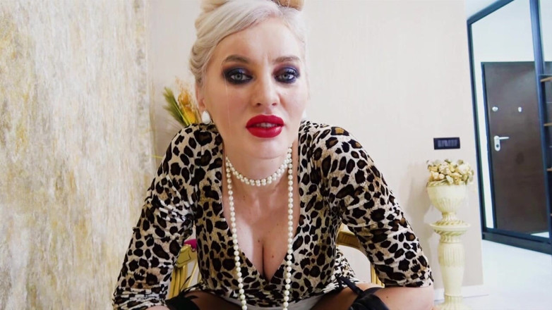 Goddess Celine: Dominação ao lado