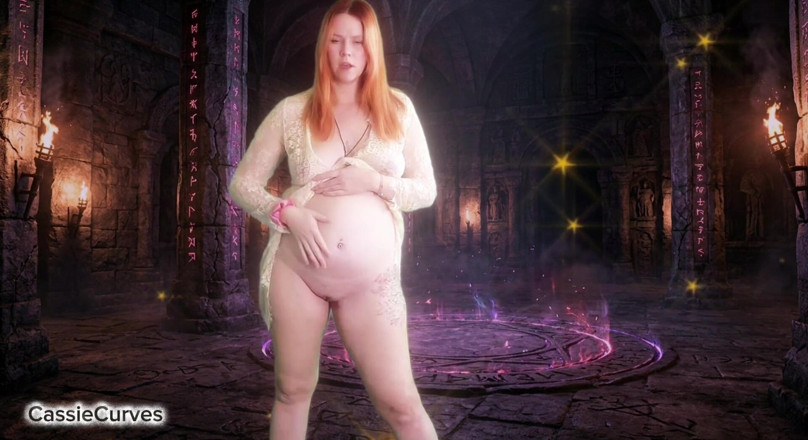 Cassie Curves: Ritual divin pentru a-ți însămânța burta