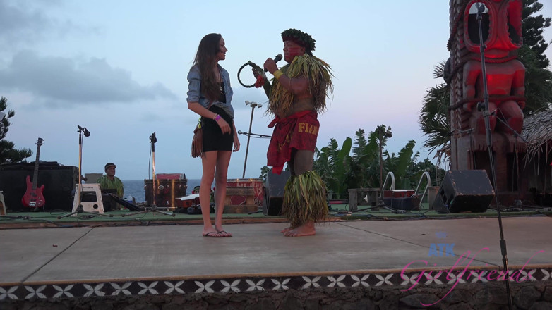 ATK Fans (Girlfriends): Victoria Rae Black ile sanal tatil Hawaii #1 4/5