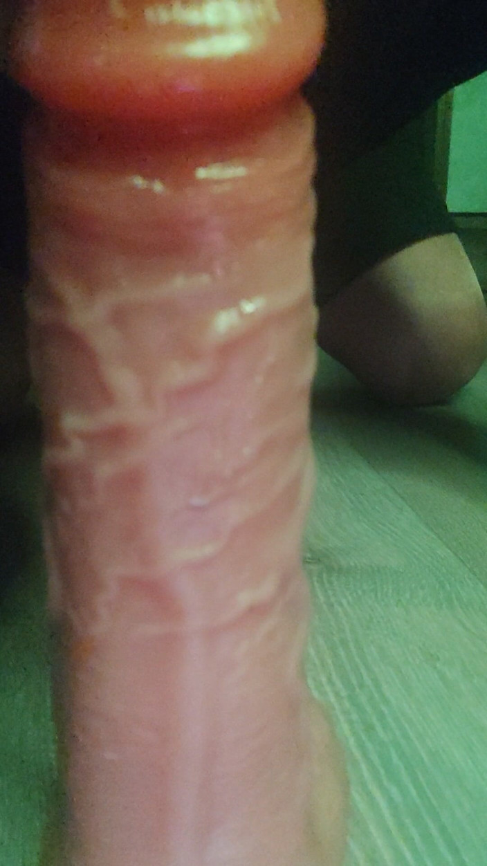 Lana Cross: Suck My Sweet