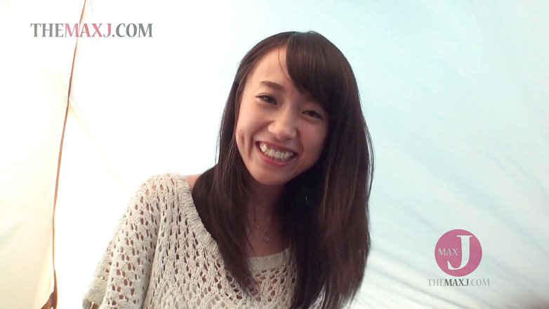 Asian happy ending: Я положила своей телочке вибратор в трусиках на пикник