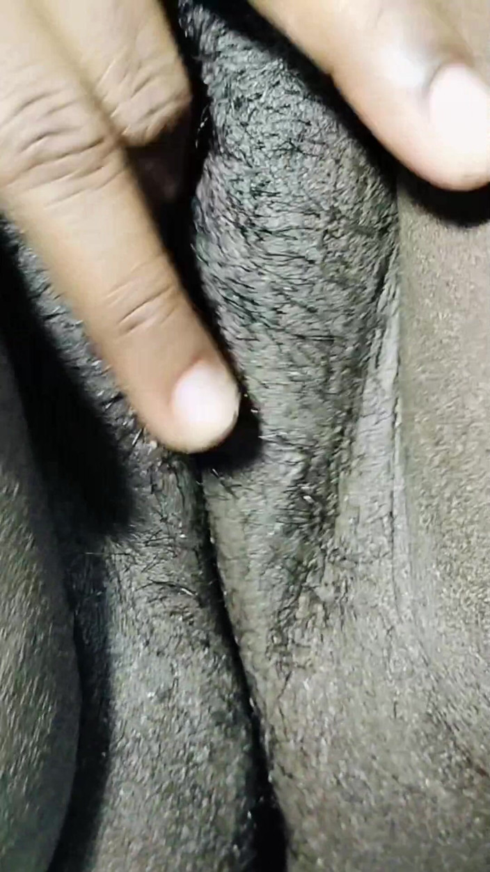 Busty WifeNo1: Karım gerçek çağrı parmaklamalarını paylaşıyor