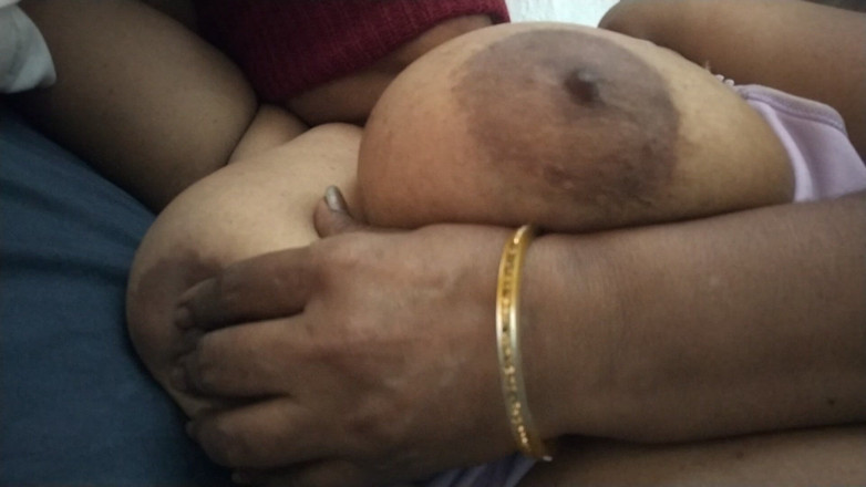 Tamil lesbian: Più grandi tette tamil zia