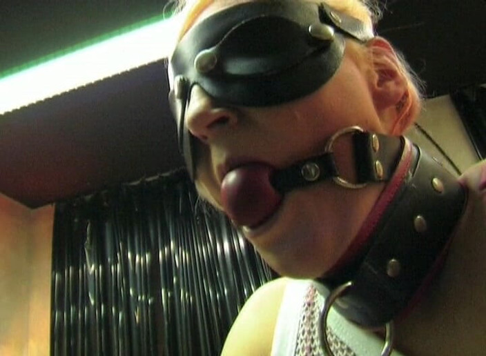 Male Dom - Spanking - BDSM: Baskın sürtük kölelerine tapıyor ve ona itaat ediyor
