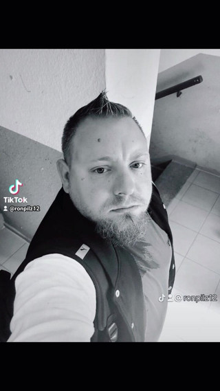 Ronboy: Joacă selfie