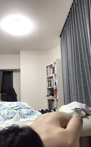 Medical student Hiro: A quando sborro sulla mia faccia.