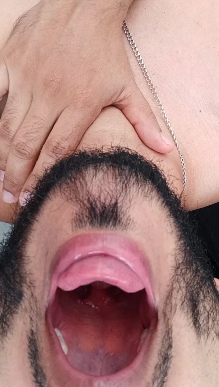Tommhot: Mostrando Partes De Close-up Do Meu Corpo