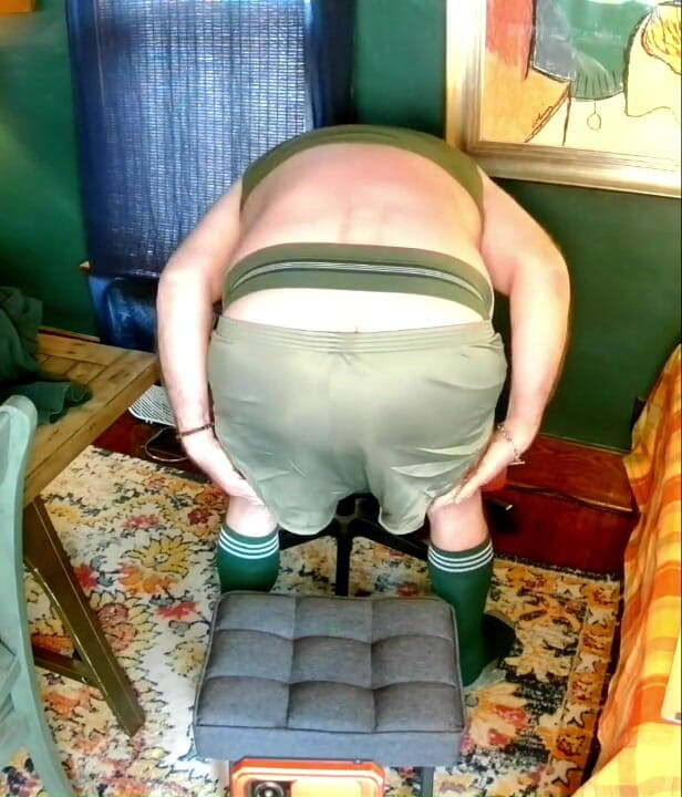 beardaddychub: Wichs im Grün!