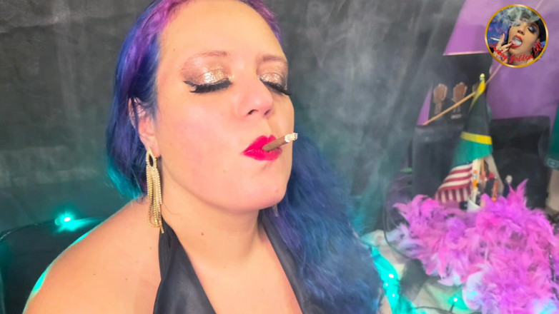 Lilli Cukierek Cox: More120s sexy roken