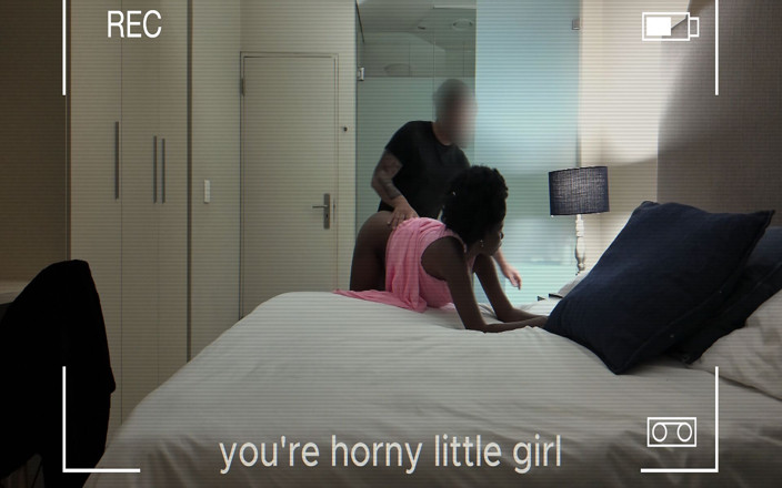 Slut me out: Home Materiał filmowy: Pasierbica błaga swojego ojczyma, aby mocniej ją...