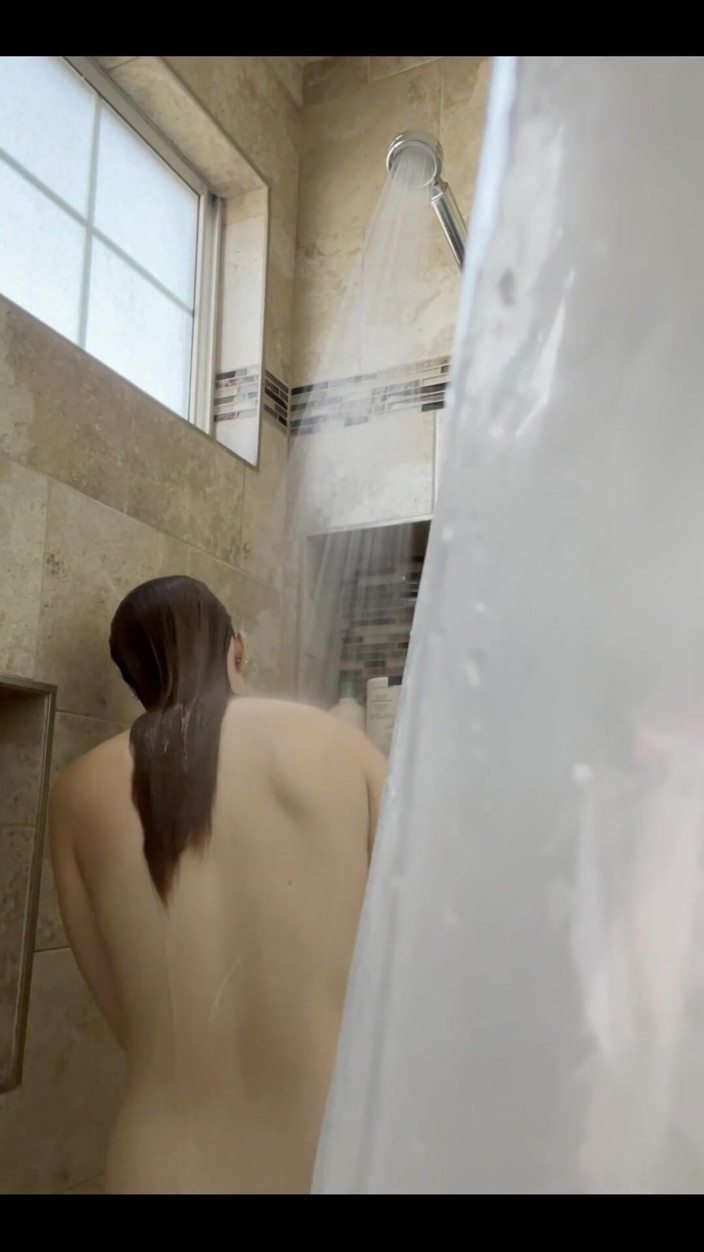 Sensual productions: Je deviens douée pour être sournoise